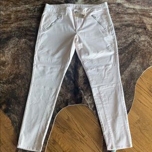 American Eagle pink jeans